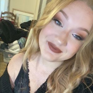 Meet your Posher, Meagan